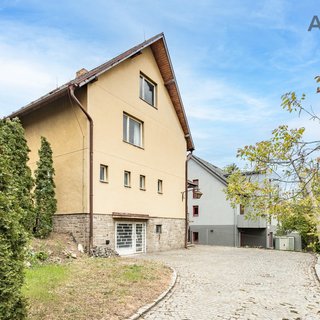 Prodej rodinného domu 318 m² Praha, V chaloupkách