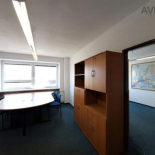 Pronájem kanceláře 35 m&sup2; Týnec nad Sázavou