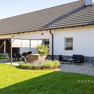 Prodej rodinného domu 127 m&sup2; Uhřice