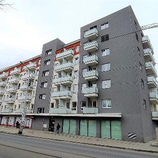 Pronájem bytu 1+kk a garsoniéry 30 m² Olomouc, Wolkerova