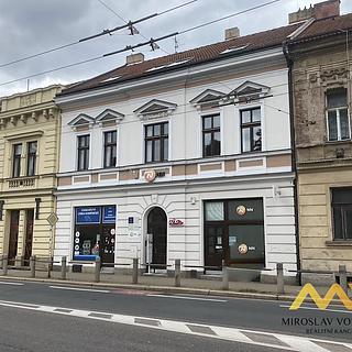 Pronájem kanceláře 306 m&sup2; Hradec Králové