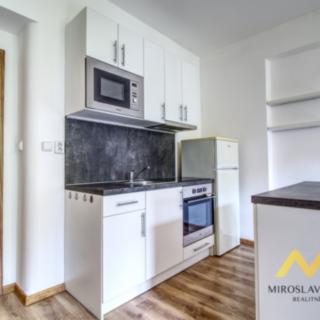 Prodej bytu 2+kk 45 m² Pardubice Bílé Předměstí, Bubeníkova