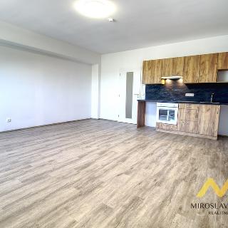 Pronájem bytu 3+kk 84 m² Smiřice, Cukrovarská