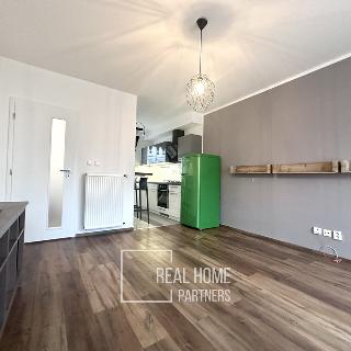 Pronájem rodinného domu 91 m² Brno, Krušinova