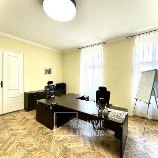 Prodej bytu 3+1 155 m² Brno, Sokolská