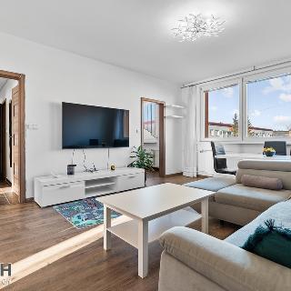 Pronájem bytu 3+1 74 m² Uherské Hradiště, Bedřicha Buchlovana