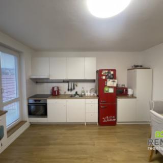 Pronájem bytu 2+1 65 m² Uherský Brod