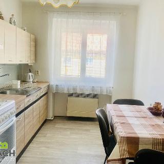 Prodej bytu 2+1 64 m² Uherské Hradiště, Prokopa Holého