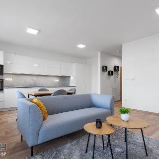 Pronájem bytu 2+kk 54 m² Uherské Hradiště, Hrušková