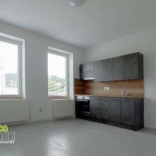 Pronájem bytu 2+kk 36 m² Náchod, 