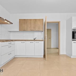 Pronájem bytu 2+kk 57 m² Uherské Hradiště, Dvořákova