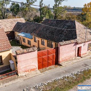 Prodej rodinného domu 273 m² Borotice