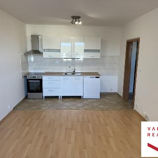 Pronájem bytu 2+kk 40 m² Praha, Štúrova