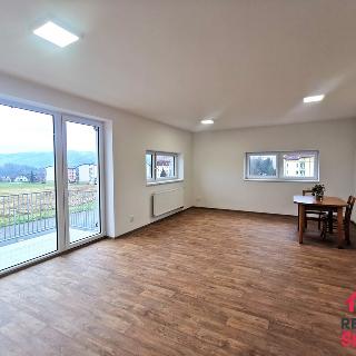 Pronájem bytu 2+kk 64 m² Ústí nad Orlicí, Východní