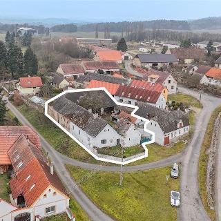 Prodej rodinného domu 113 m² Břežany