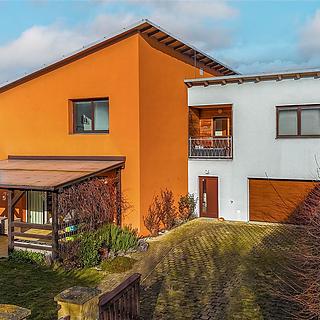 Prodej rodinného domu 249 m&sup2; Praha
