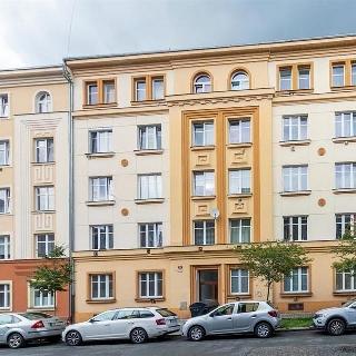 Pronájem bytu 2+kk 52 m² Plzeň, Božkovská