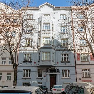 Pronájem bytu 2+kk 71 m² Praha, Národní obrany