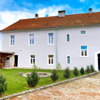 Prodej rodinného domu 315 m² Jesenice, Žatecká