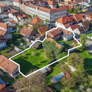 Prodej rodinného domu 368 m² Dobřany