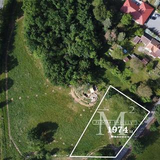 Prodej stavební parcely 1 974 m² Vysoký Chlumec