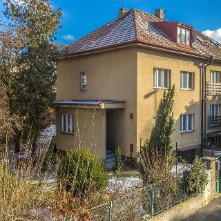 Prodej rodinného domu 239 m² Praha