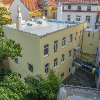 Prodej kanceláře 477 m² Praha, Cimburkova