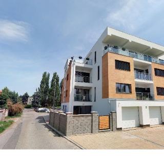 Prodej bytu 1+kk a garsoniéry 53 m² Říčany, Verdunská