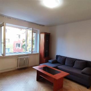 Pronájem bytu 2+1 54 m² Praha