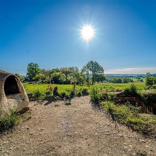 Prodej stavební parcely 1 974 m² Vysoký Chlumec