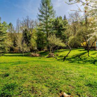 Prodej stavební parcely 1 217 m² Praha Přední Kopanina