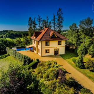 Prodej Ostatních komerčních prostor 327 m² Sázava