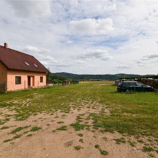 Prodej stavební parcely 1 148 m² Korkyně