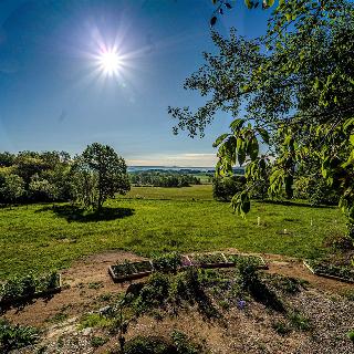 Prodej stavební parcely 8 627 m² Vysoký Chlumec