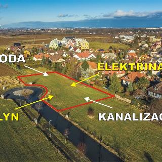 Prodej stavební parcely 1 801 m² Říčany, V Lískách