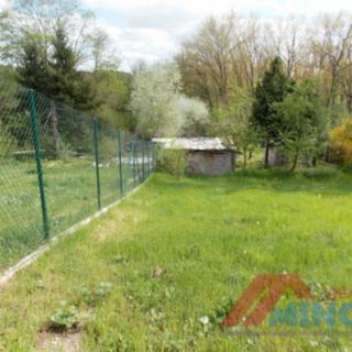 Prodej zahrady 485 m² Slaný, Husova