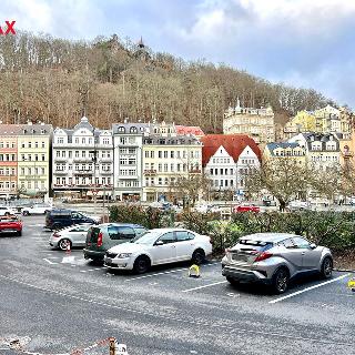 Pronájem ostatního komerčního prostoru 100 m² Karlovy Vary, Divadelní náměstí