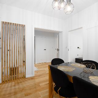 Prodej bytu 2+1 67 m² Karlovy Vary, Tyršova