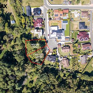 Prodej stavební parcely 2129 m&sup2; Jenišov