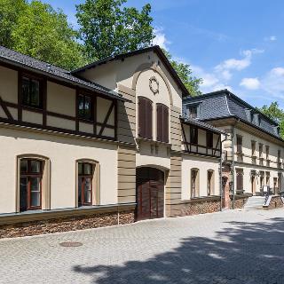 Prodej hotelu a penzionu 1 021 m² Karlovy Vary, Křižíkova