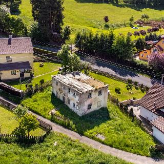 Prodej stavební parcely 579 m² Bečov nad Teplou