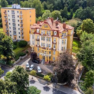 Prodej bytu 2+1 118 m² Karlovy Vary, Krále Jiřího