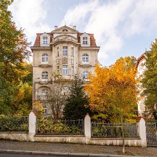 Prodej bytu 3+kk 139 m² Karlovy Vary, Krále Jiřího