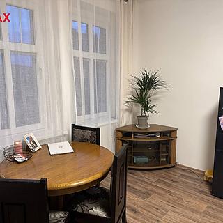 Pronájem bytu 3+kk 60 m² Karlovy Vary