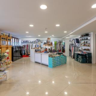 Prodej obchodu 115 m&sup2; Karlovy Vary