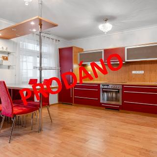 Prodej bytu 3+kk 89 m² Karlovy Vary, Raisova