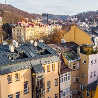 Prodej činžovního domu 643 m² Karlovy Vary, Bulharská