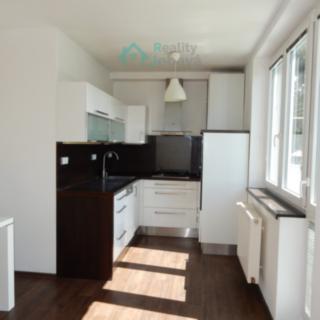 Prodej bytu 3+1 78 m² Svratka