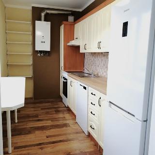 Pronájem bytu 2+1 56 m² Kladno, Jarosl. Kociána