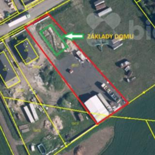Prodej stavební parcely 1 928 m² Malý Újezd Vavřineč